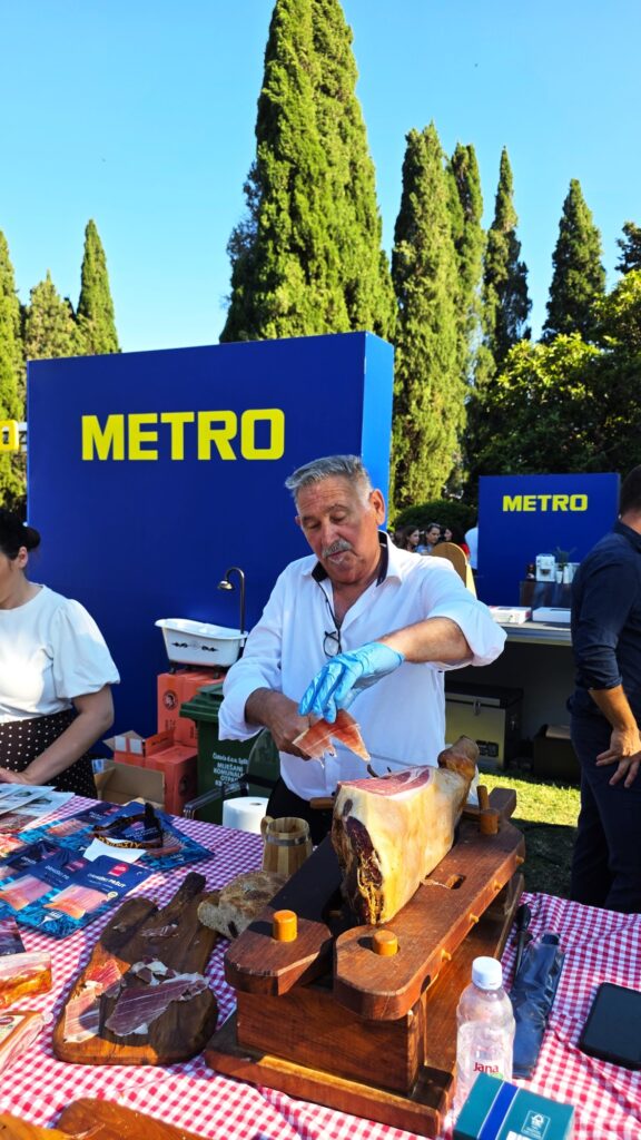 METRO EXTRA